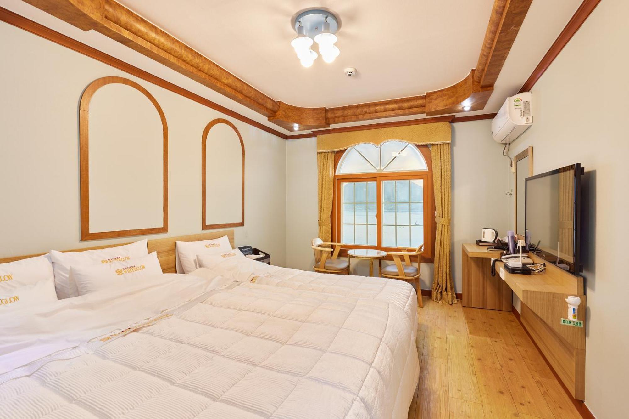โคฮึง ฮายัน โนอึล โฮเทล Hotel Goheung ห้อง รูปภาพ