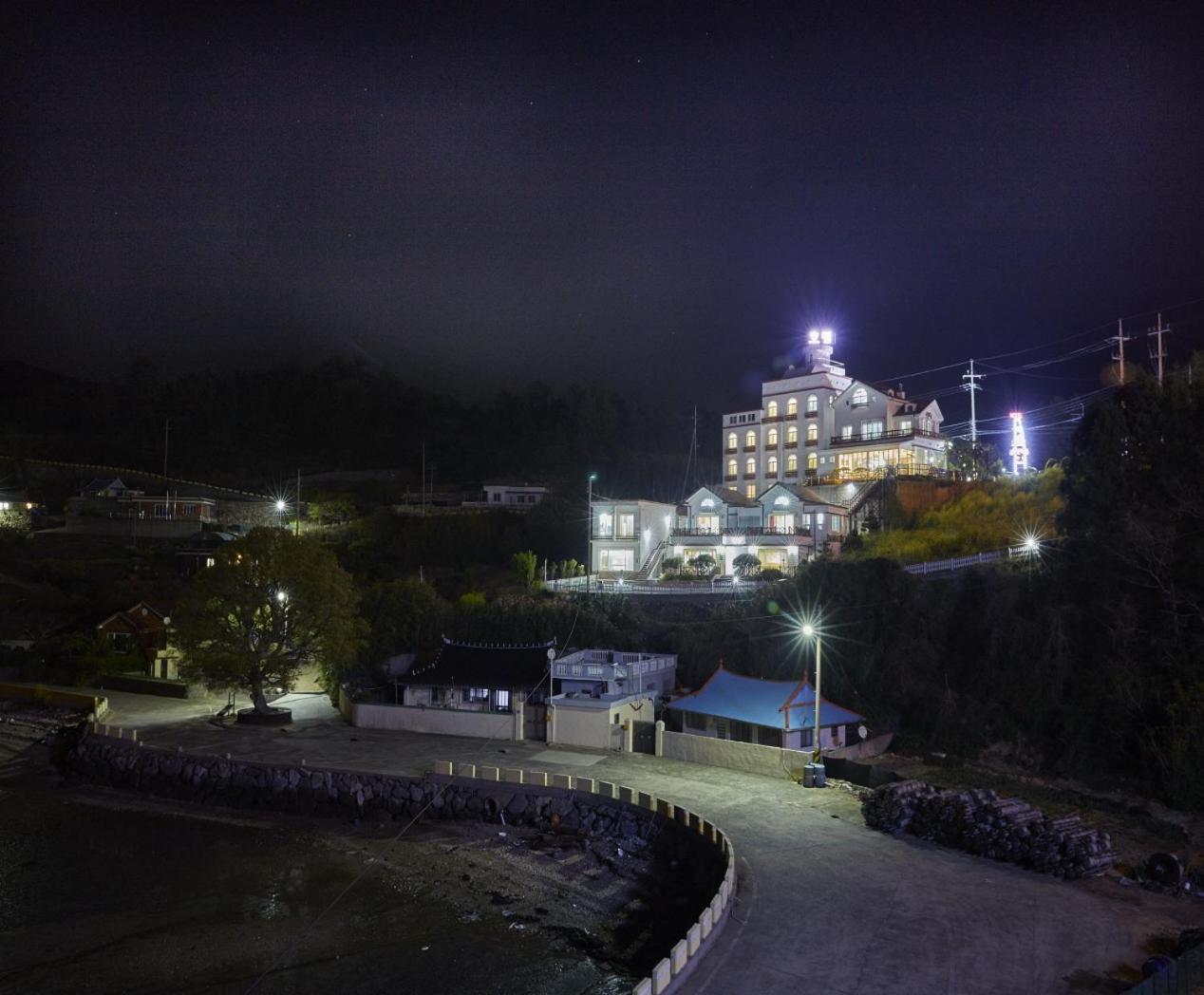 โคฮึง ฮายัน โนอึล โฮเทล Hotel Goheung ภายนอก รูปภาพ